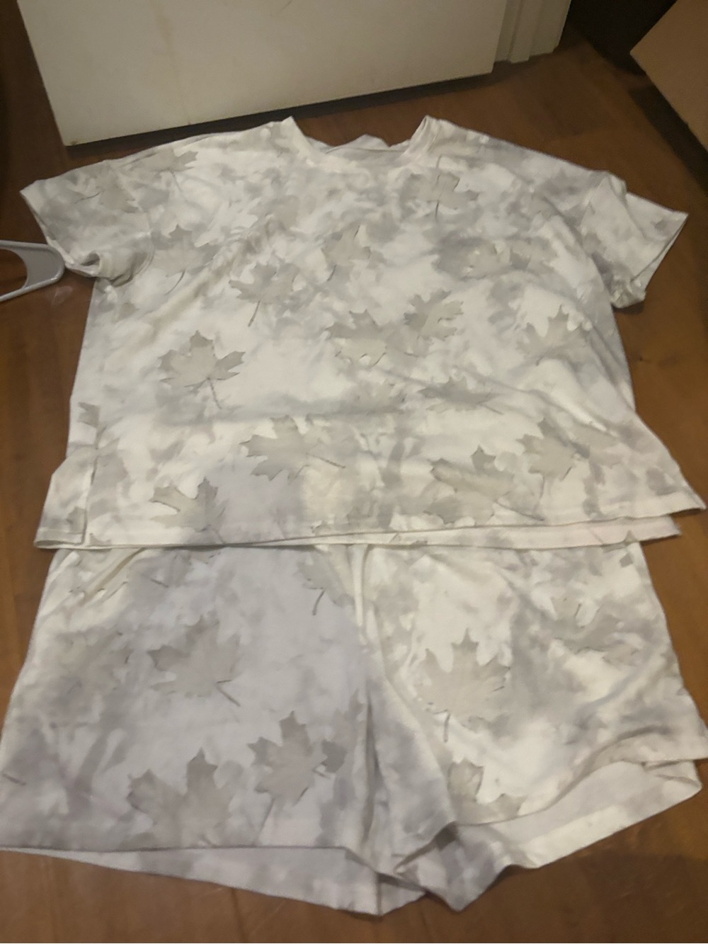 Zenana Outfitters Women's Camo Short Set - White/Cream